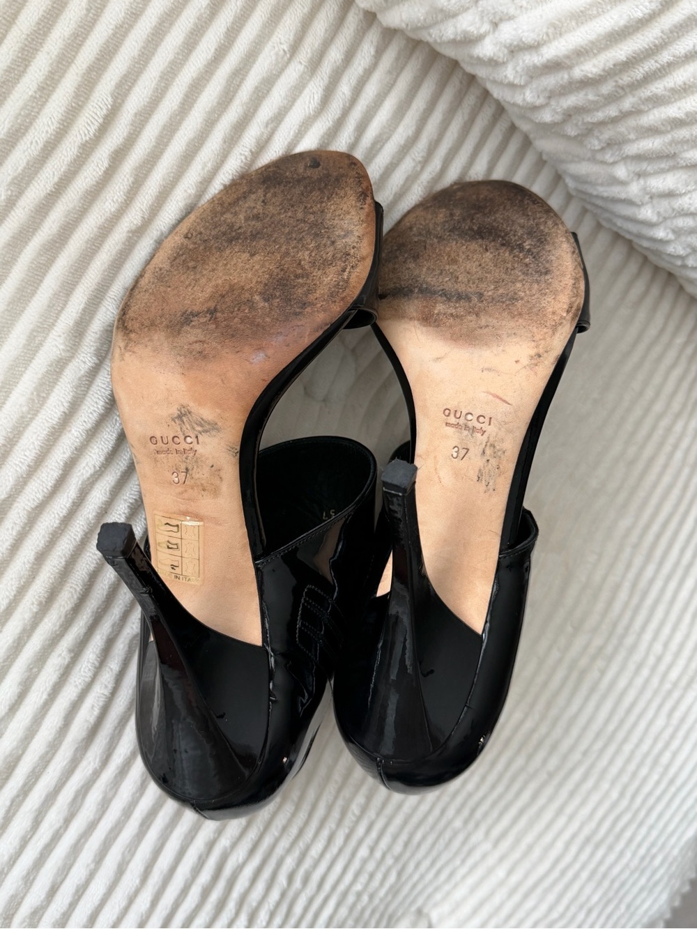 Vintage Gucci Patent Leather Designer
Heels Luxury 90s Glam US 7 - Picture 6 of 11